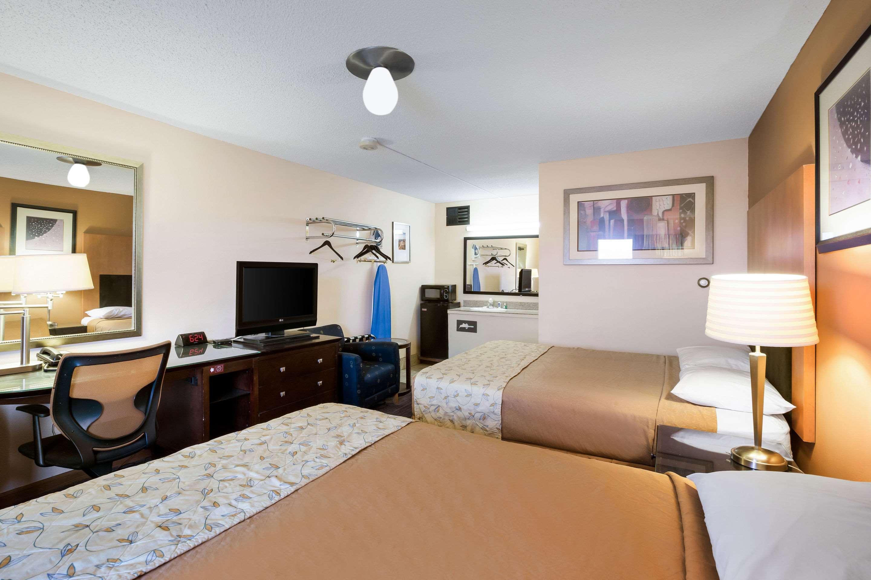 Rodeway Inn Sergeant Bluff - Sioux City Екстериор снимка
