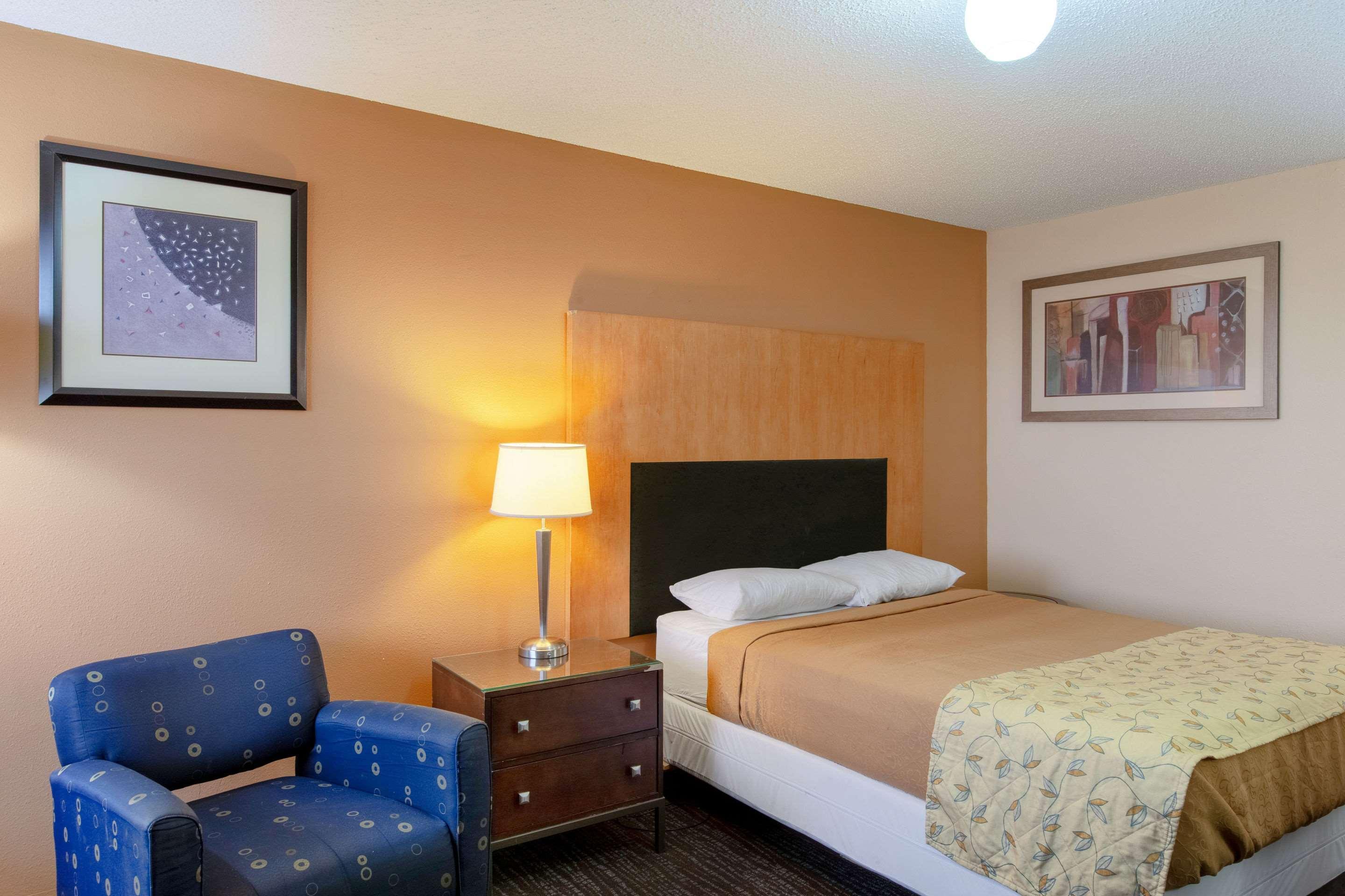 Rodeway Inn Sergeant Bluff - Sioux City Екстериор снимка