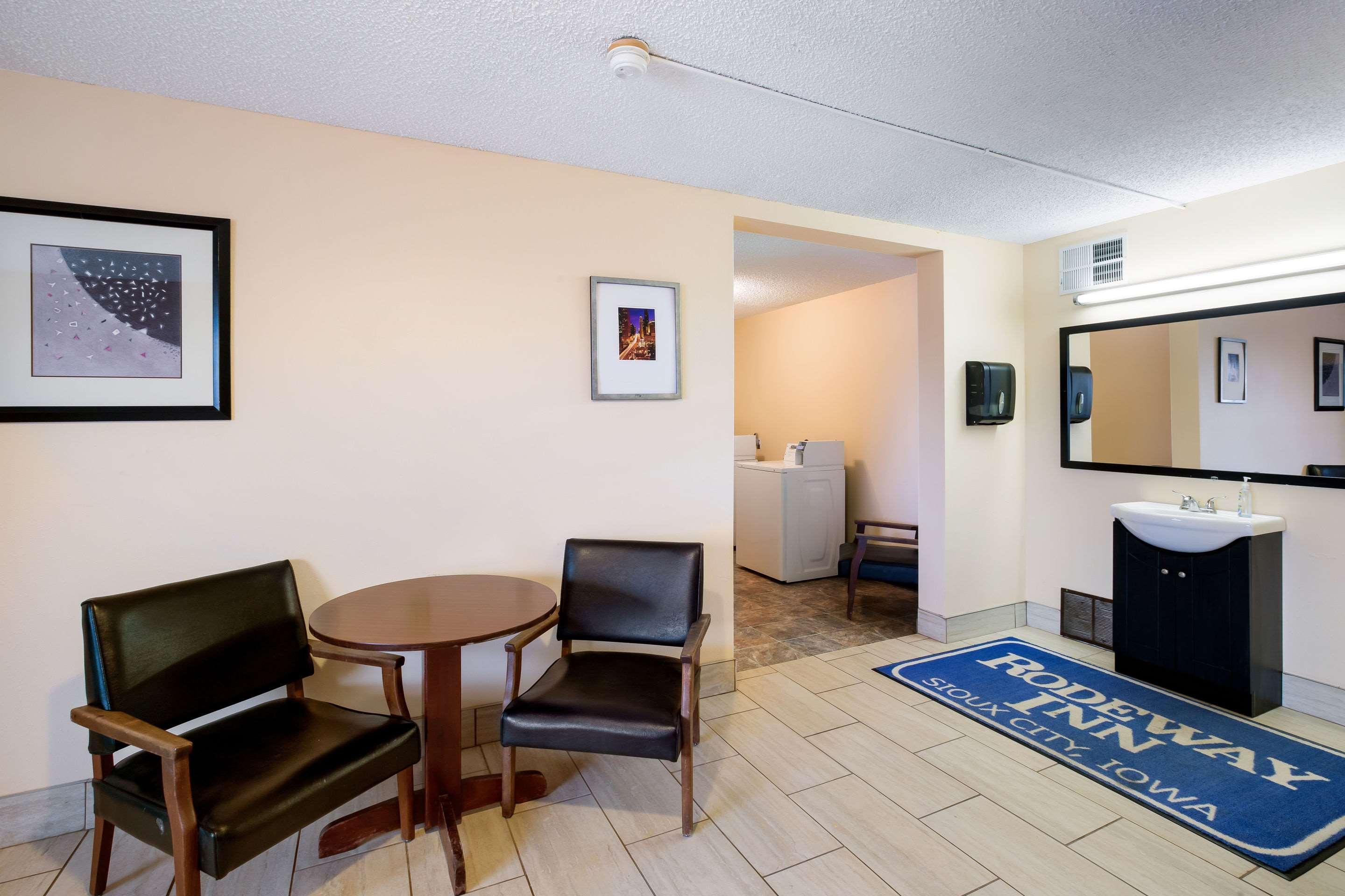 Rodeway Inn Sergeant Bluff - Sioux City Екстериор снимка